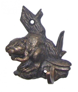 Крючок ХДИ-12.024  БОБР патина (ГР: 91 х 69 х 35 мм) ЛИТКОМ